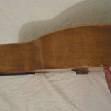 Guitar luthier Gérôme