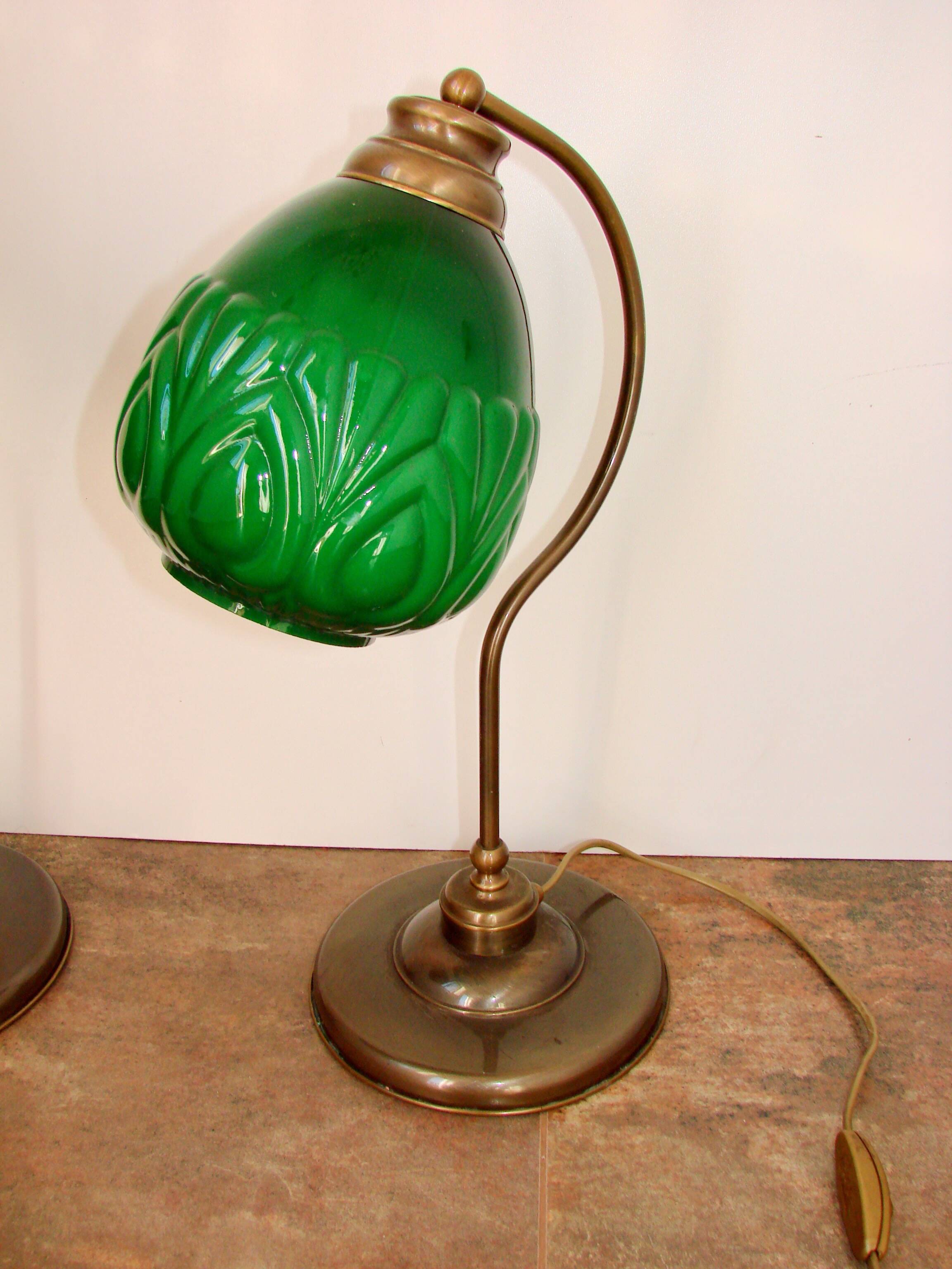 A pair of modern 1980s table lamps, brass and glass, E27, height 48 cm