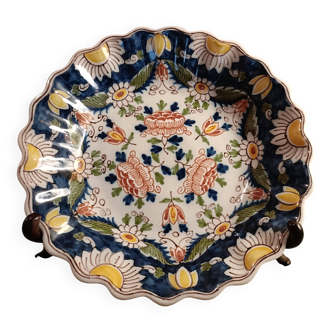 Wall plate collection pottery from Makkum