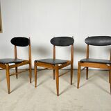 Set of 4 Scandinavian chairs