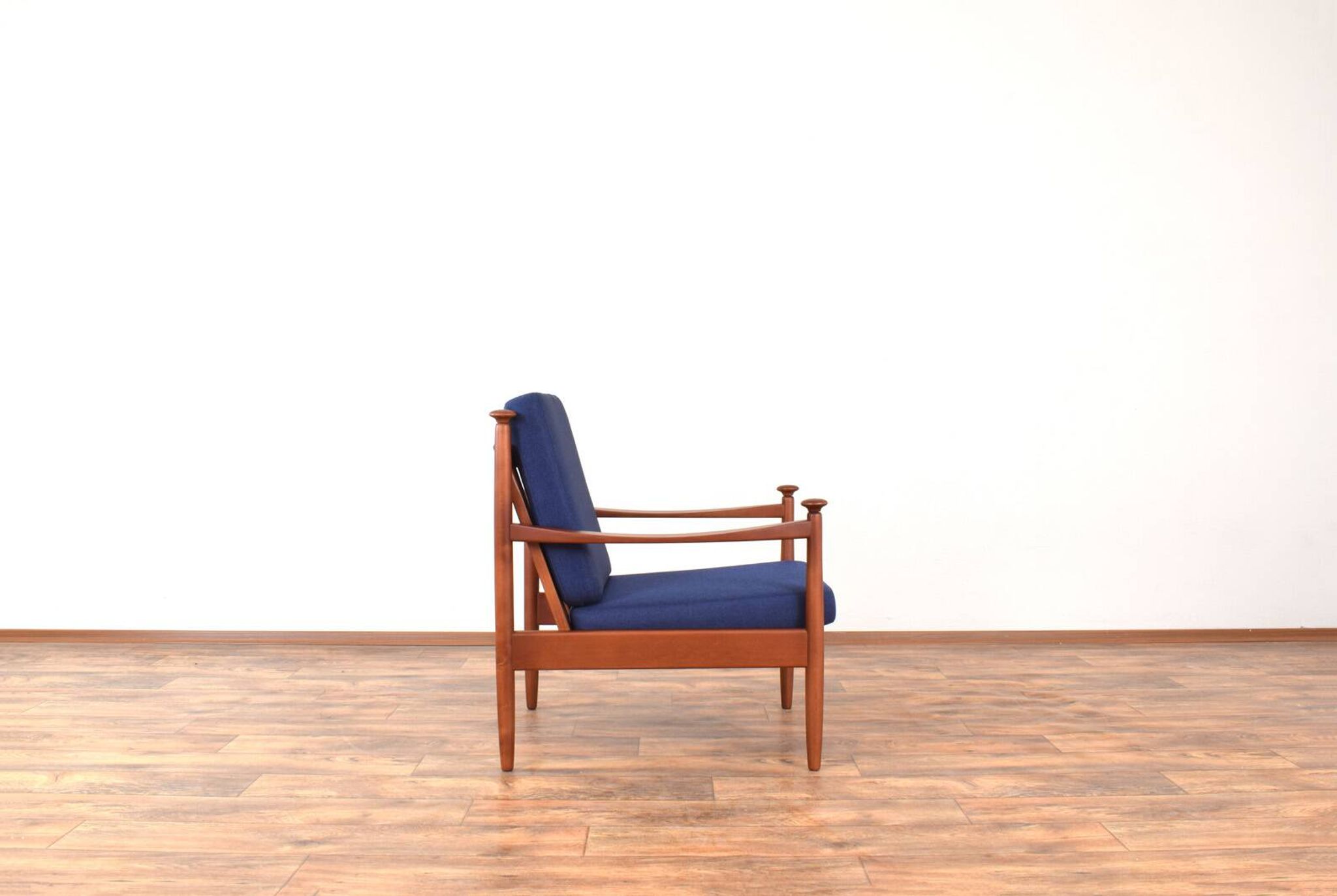Fauteuil danois des années 1960, style mid-century.