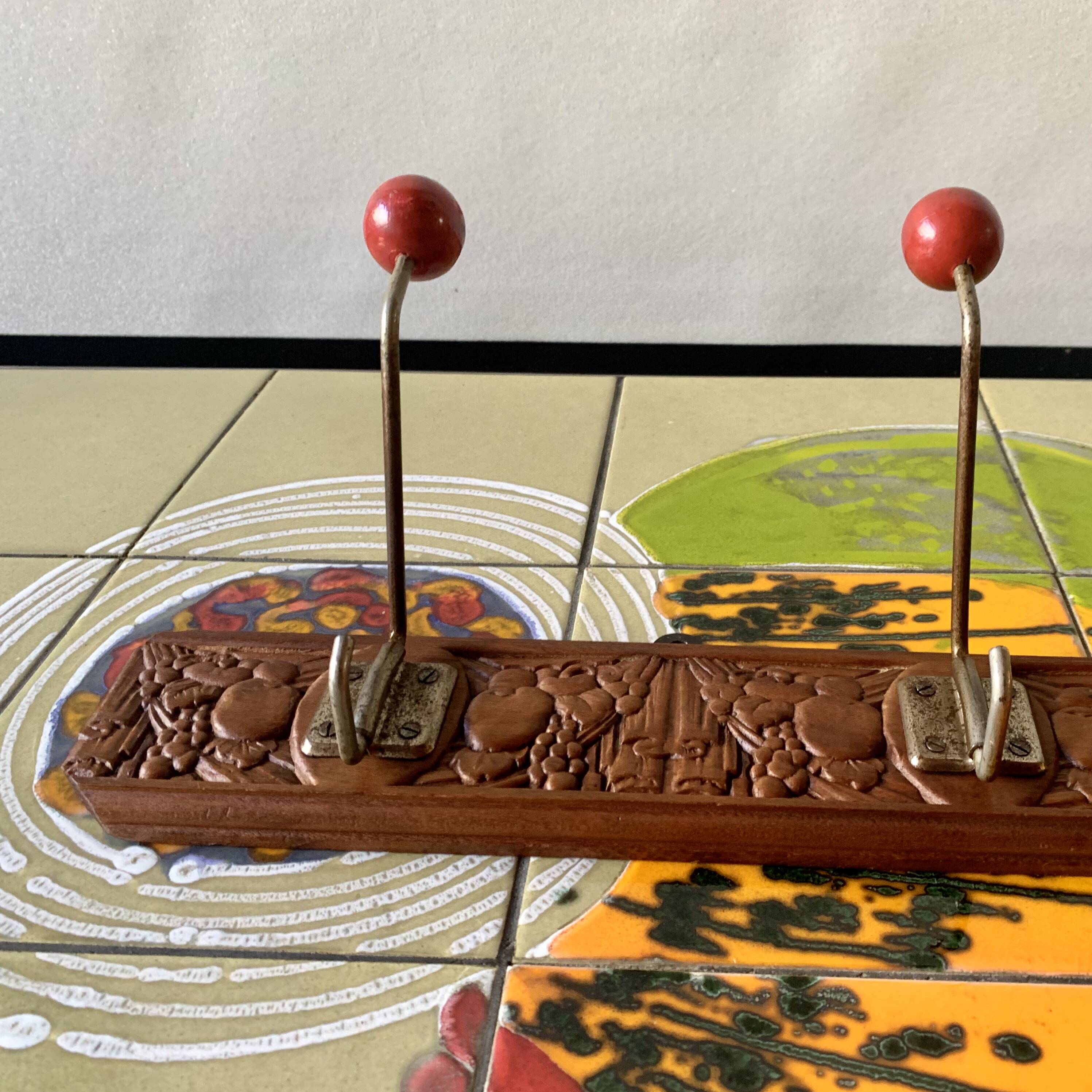 Vintage carved wooden wall coat rack - 4 red balls