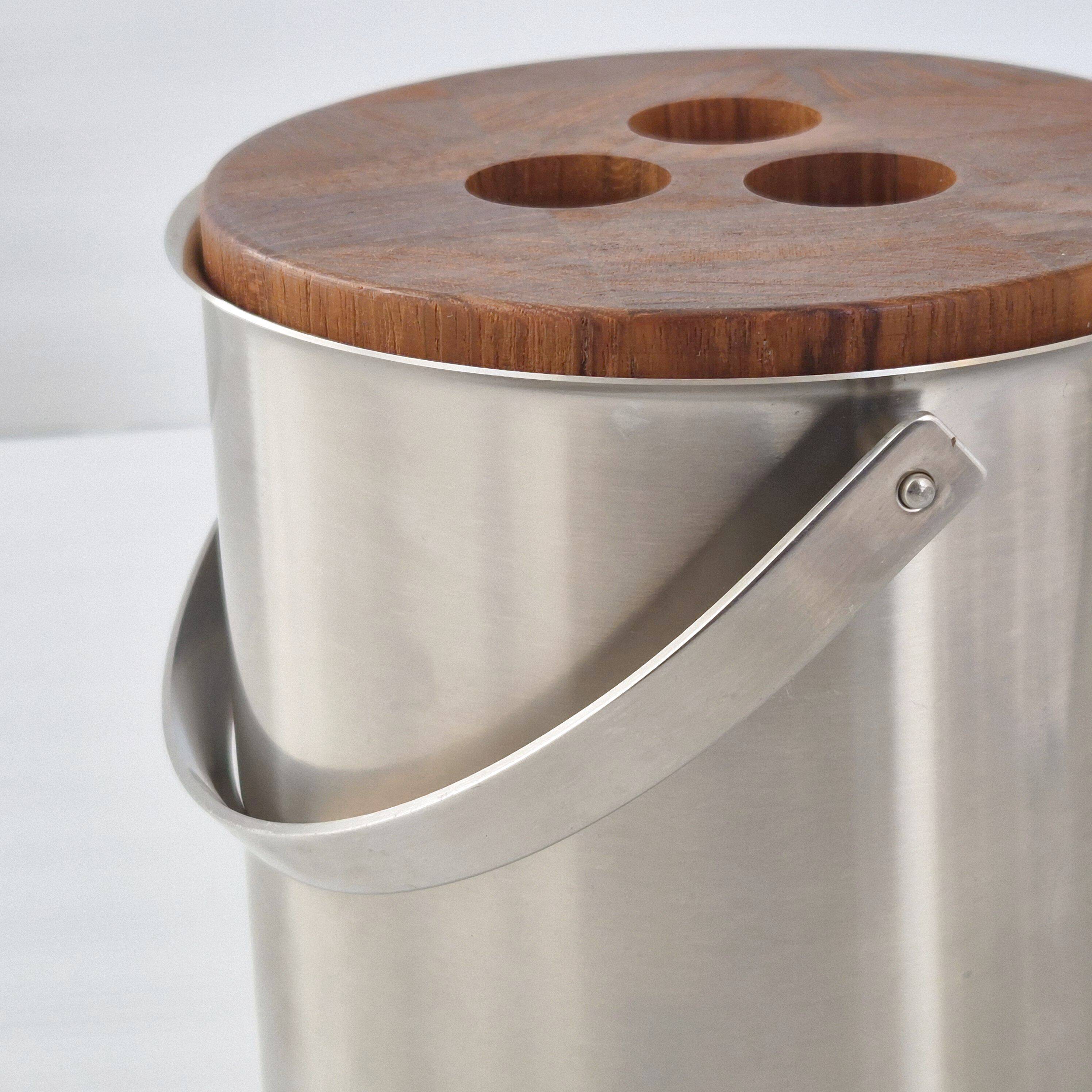 Ice bucket by Arne Jacobsen for Stelton 1960 vintage