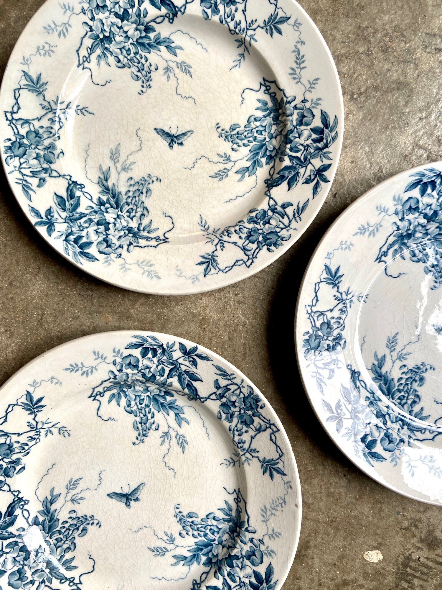3 Gien dessert plates in iron earth, "Glycine" service around 1975