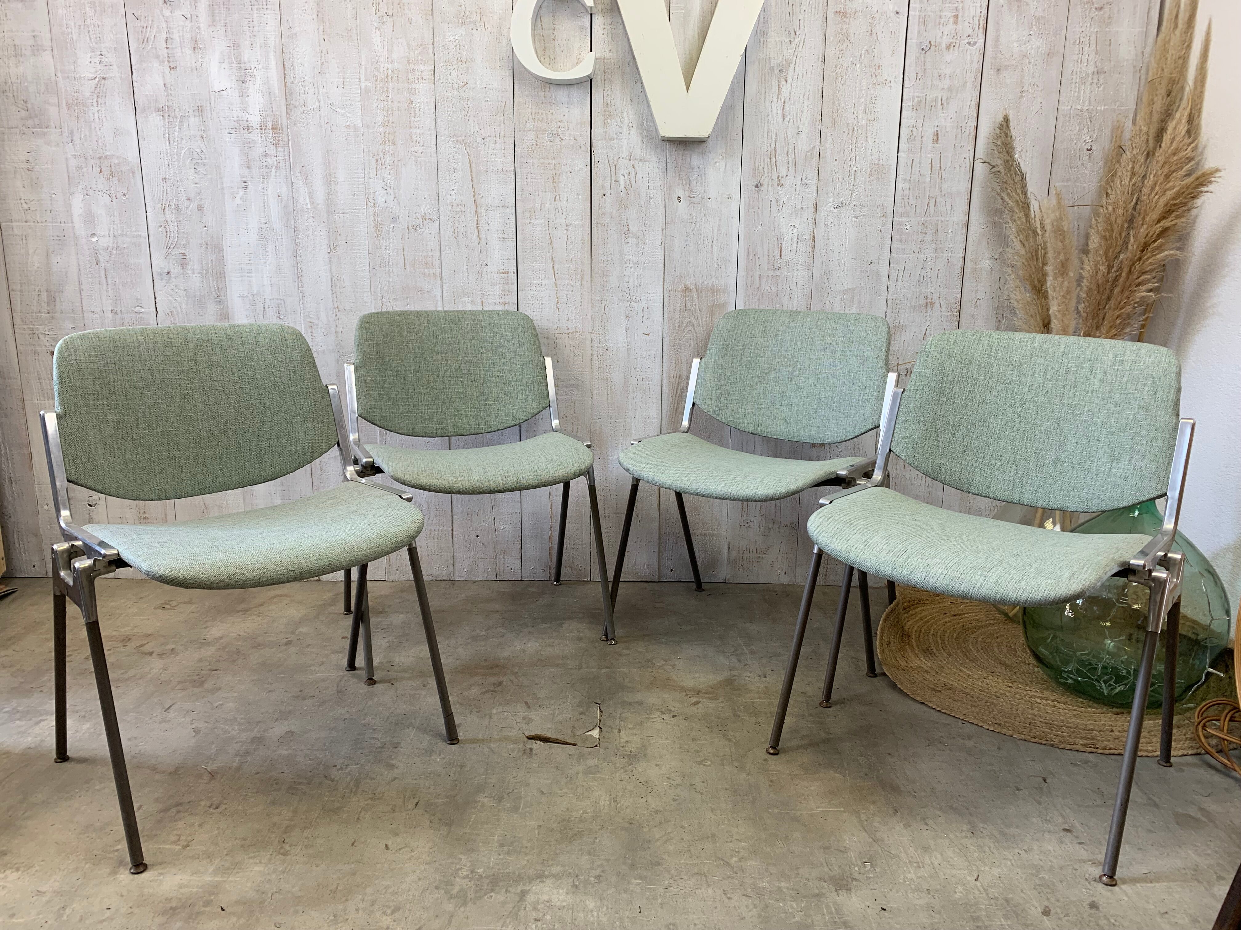 Series of 4 chairs by Giancarlo Piretti, Castelli 70