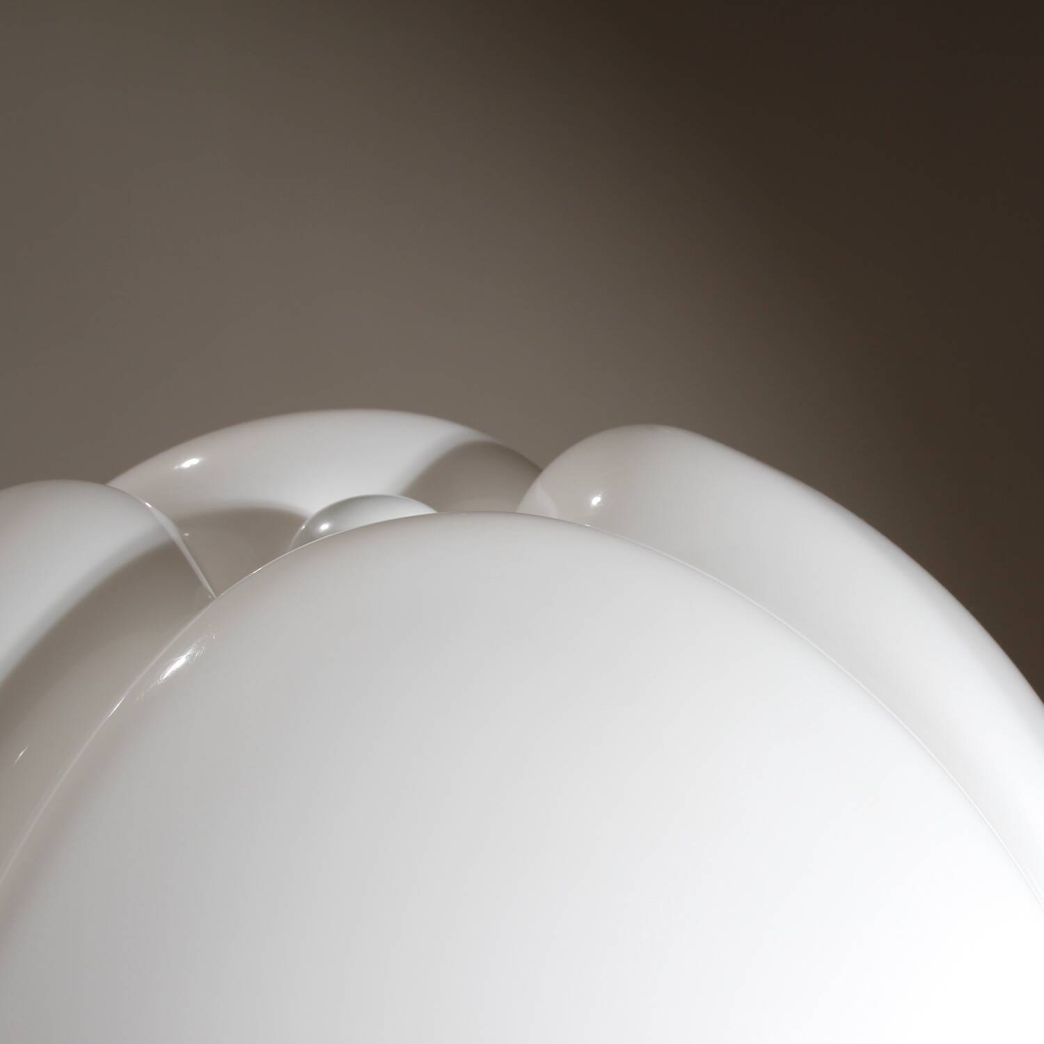 Lampe 'Pipistrello 620' par Gae Aulenti pour Martinelli Luce, Italie