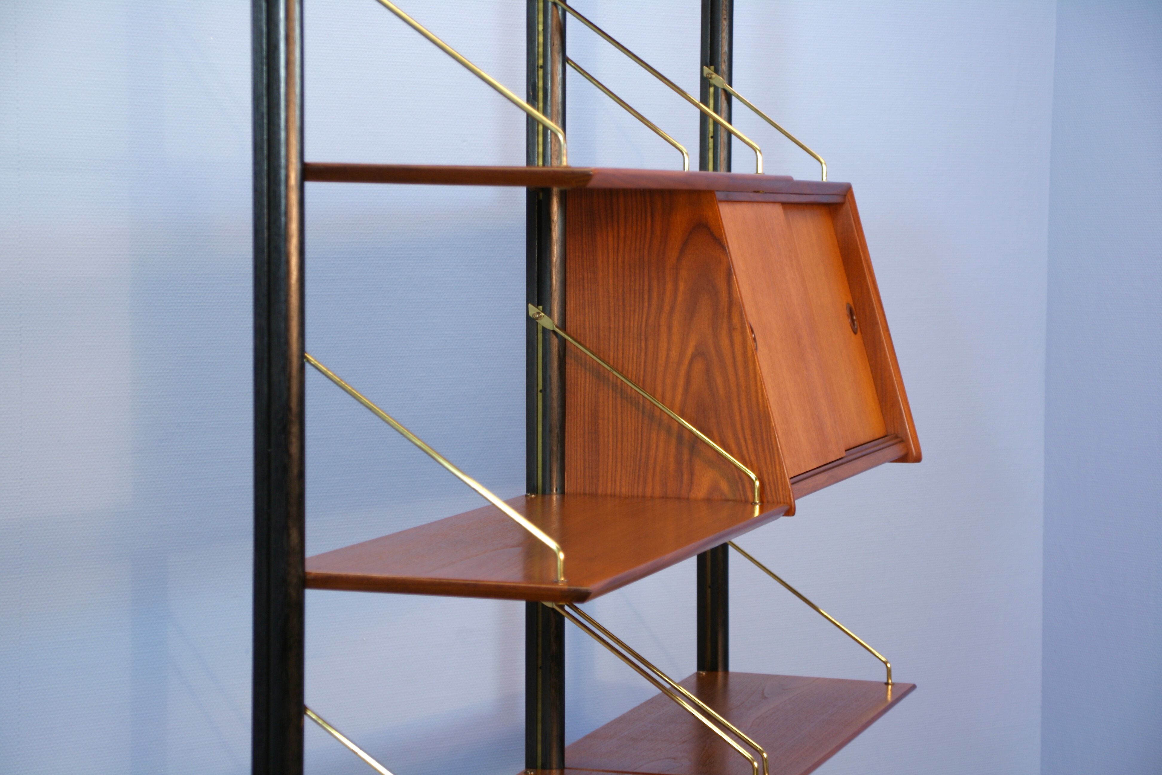 Étagère en teck par Louis van Teeffelen pour WeBe, années 1960