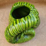 Vase , ramhead dabbling.