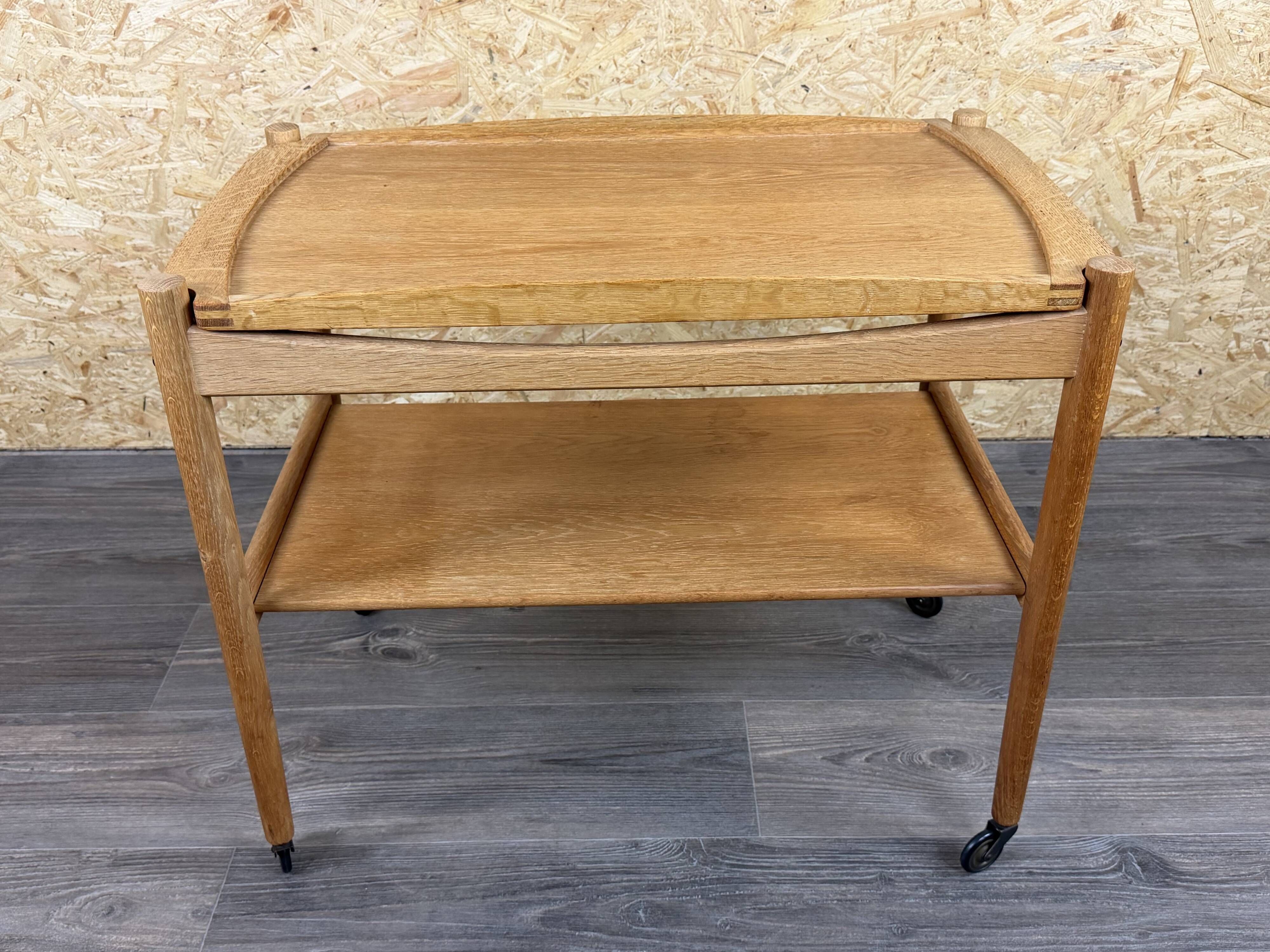 Chariot de service en chêne des années 1960-1970 avec plateau par Poul Hundevad, Danemark