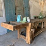 Carpenter's establishment