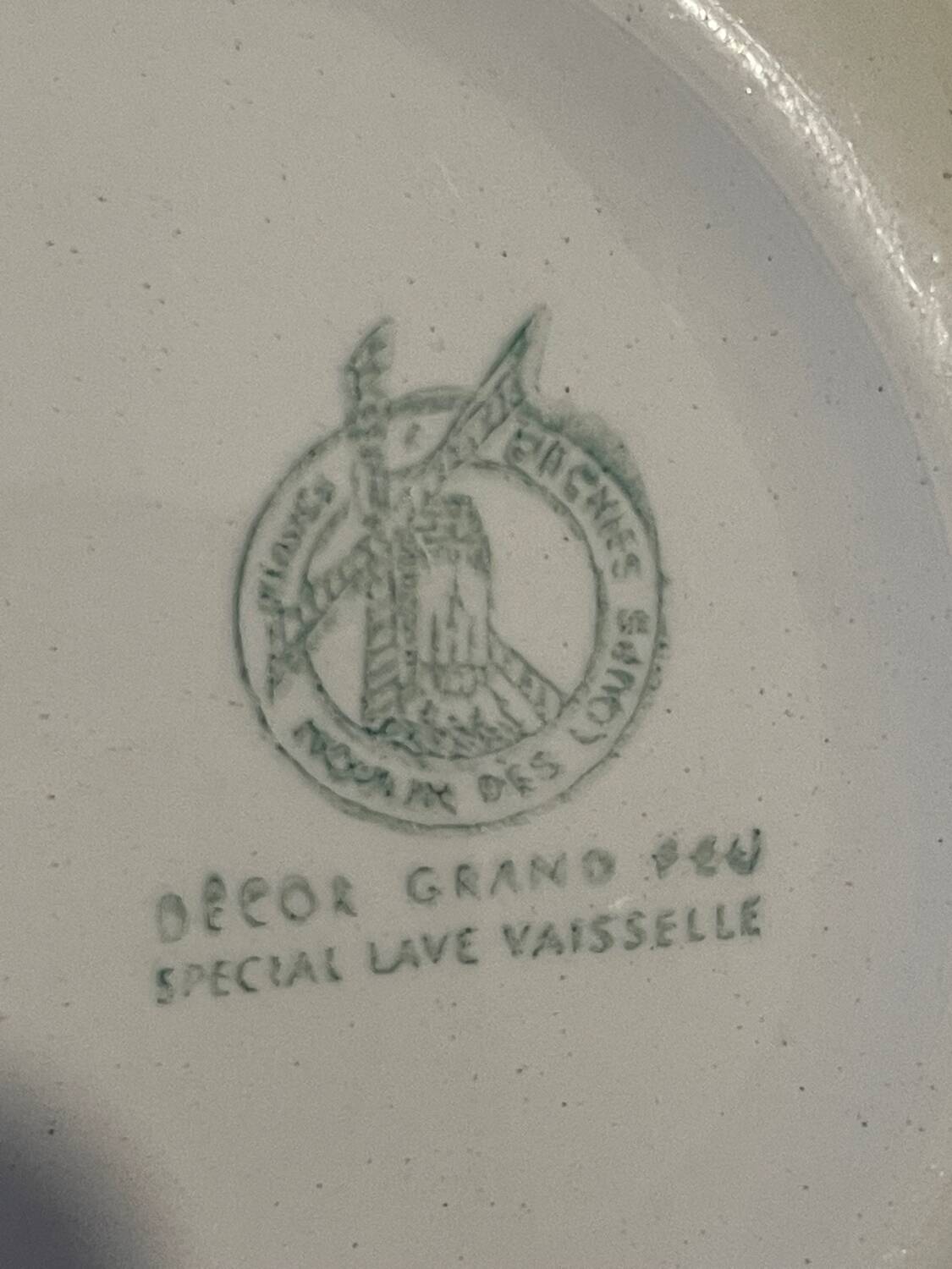 6 “checkerboard” soup plates Moulin des Loups
