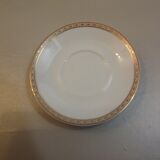 Cups and saucers in fine porcelain with gilded edging