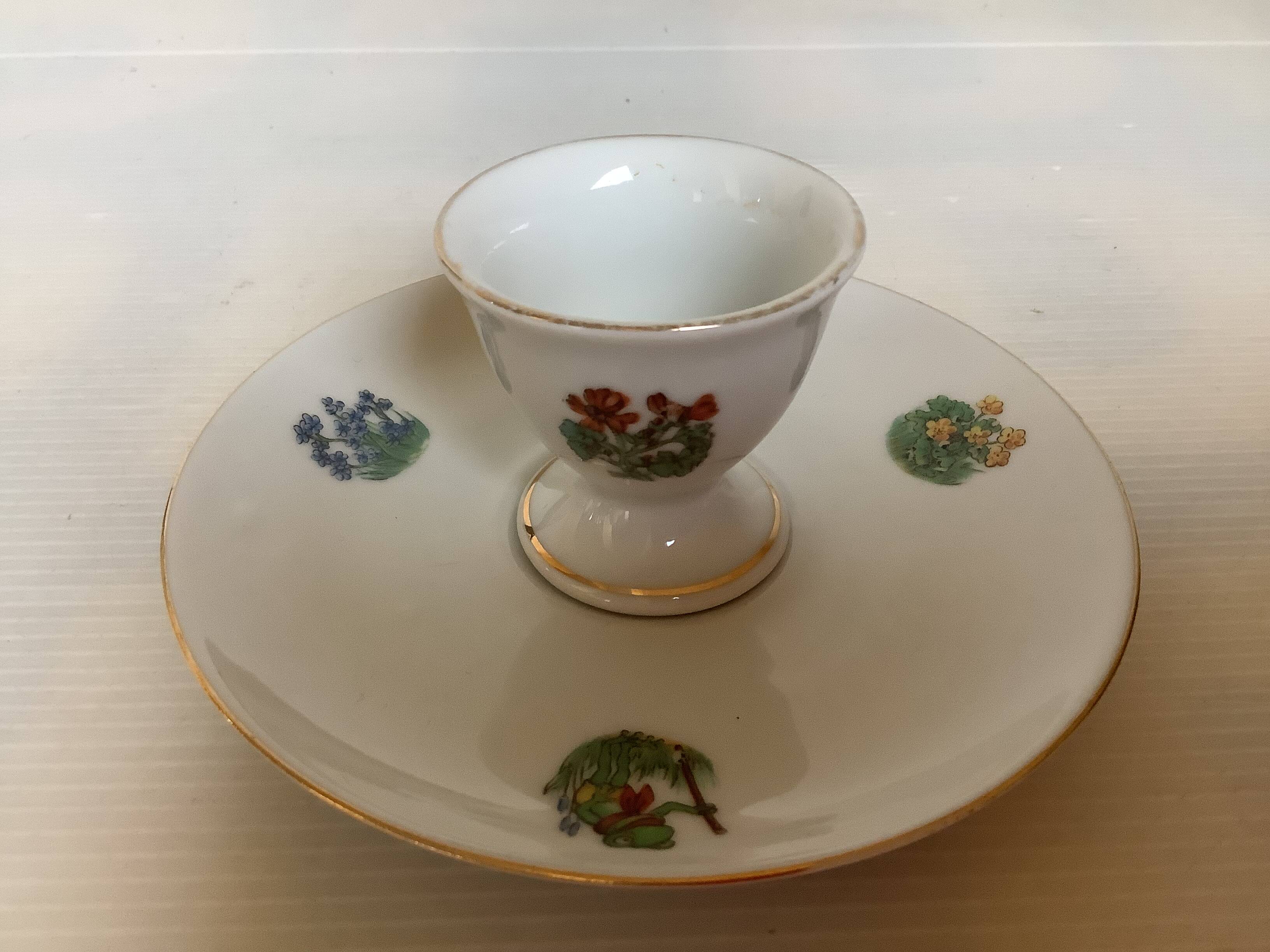 Egg cup frog and flowers Bavaria Germany