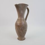 Grande verseuse en céramique ciselé de Vallauris