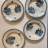 Set of 4 hollow plates, insect and fruit decorations, Manufacture Choisy le Roi, Terre de fer