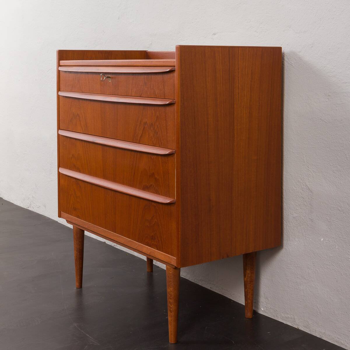Danish mid-century teak dresser with four drawers, 1960s