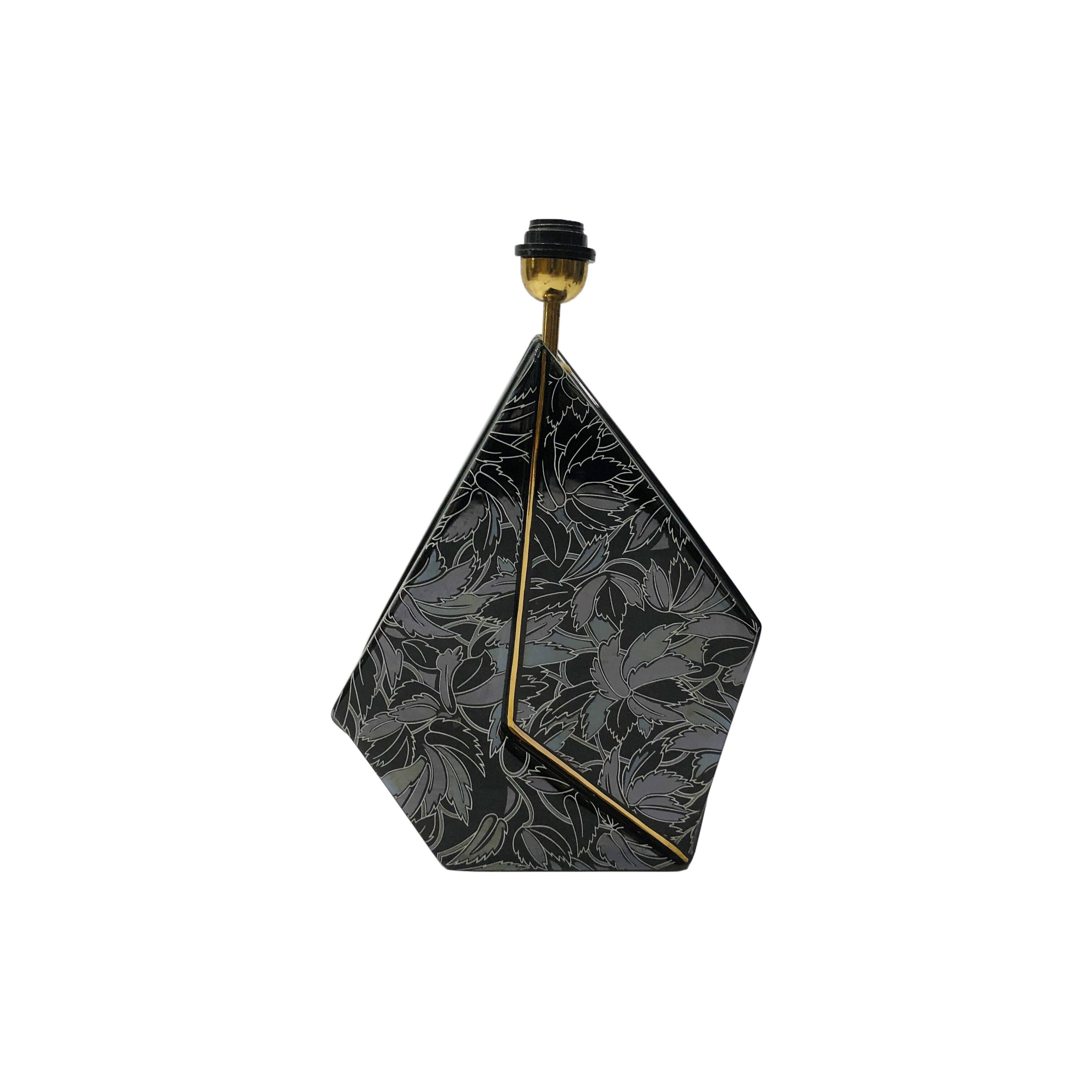Polygonal black ceramic iridescent lamp 1980s memphis milano light table retro
