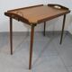 Table d'appoint plateau de service Aase Dreieri Ganddal Norvège  en teck et chêne années 1960