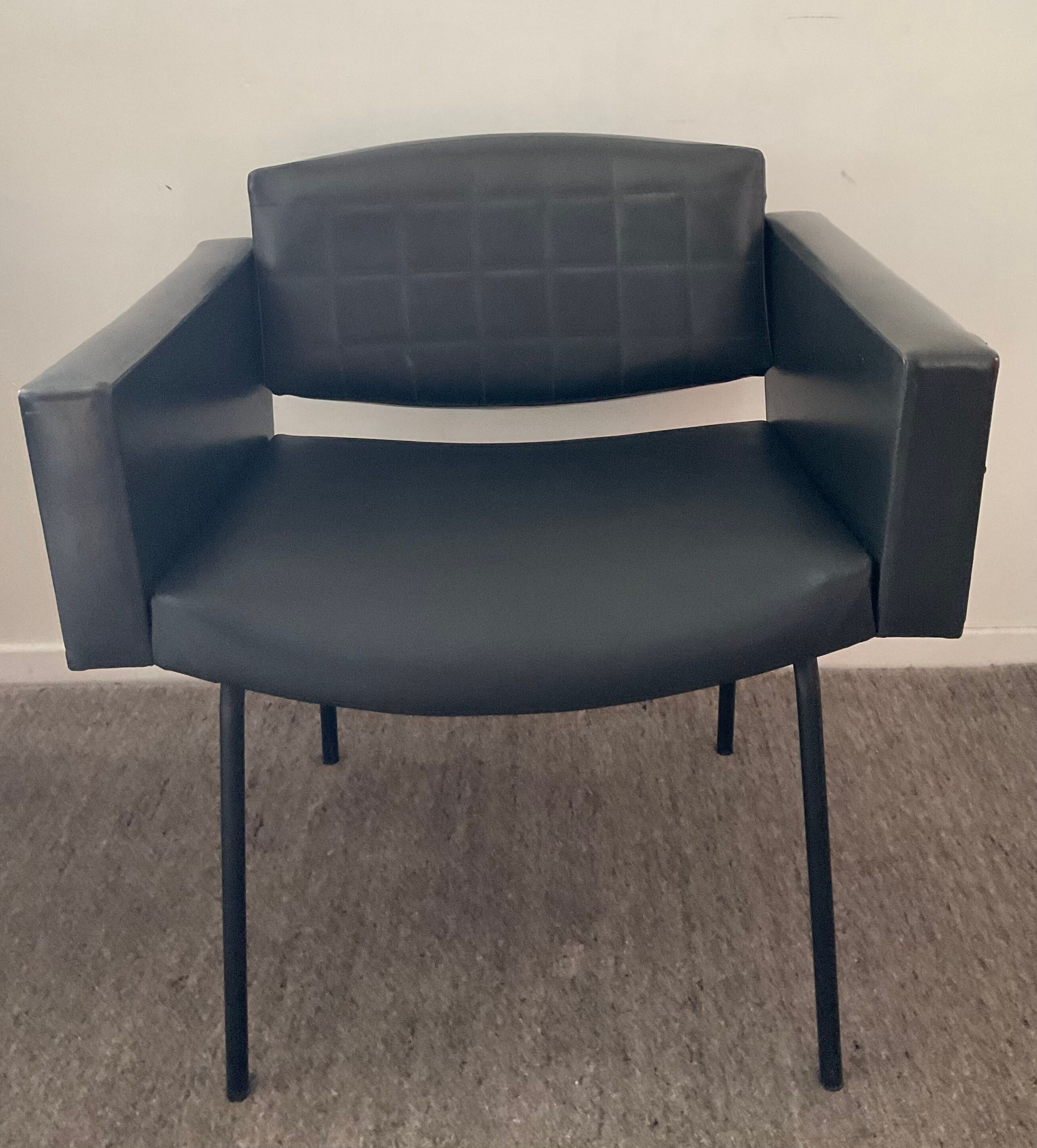 Pierre Guariche armchair for Meurop 60s