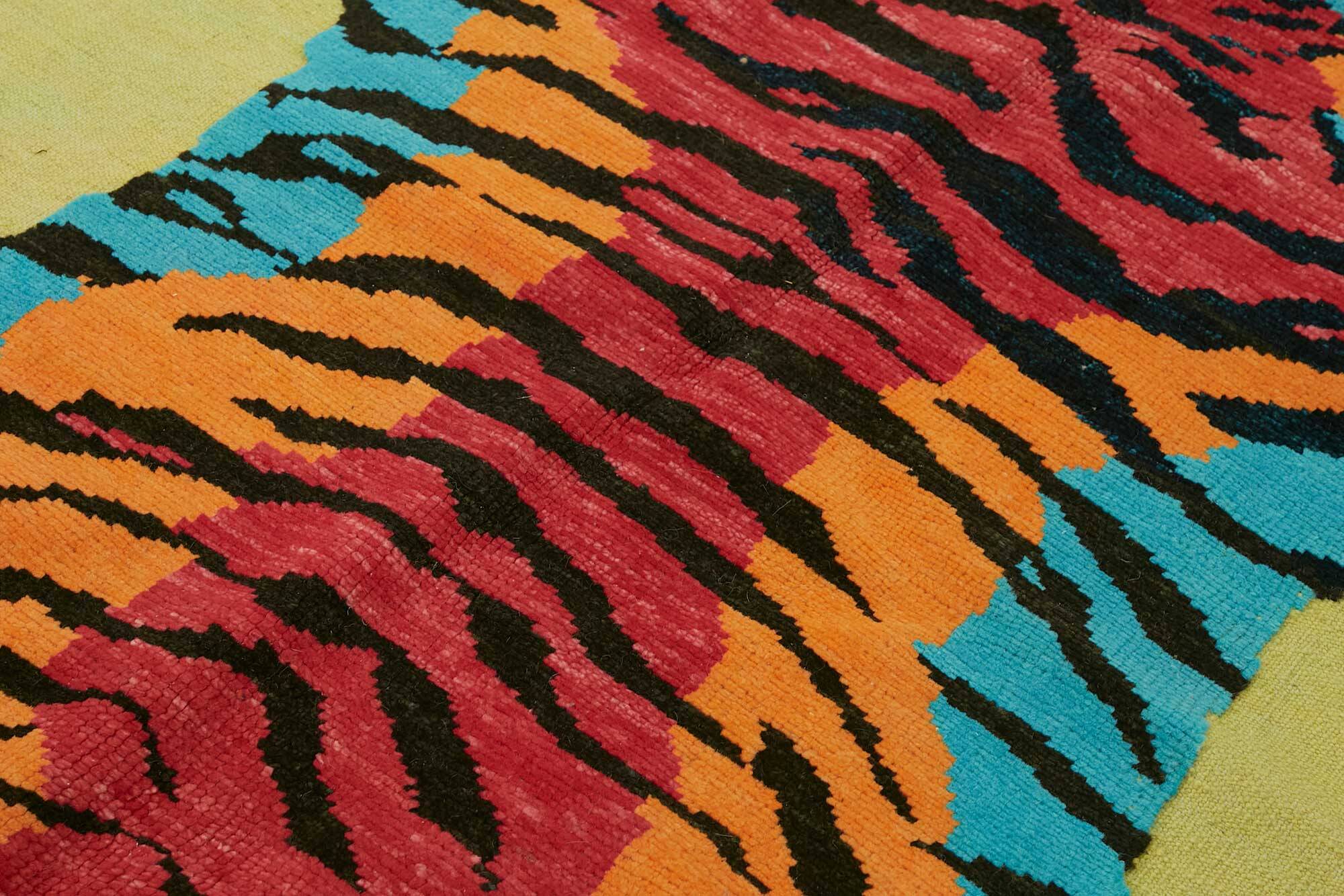 Tapis tigre turc en laine noué à la main 160 cm x 202 cm