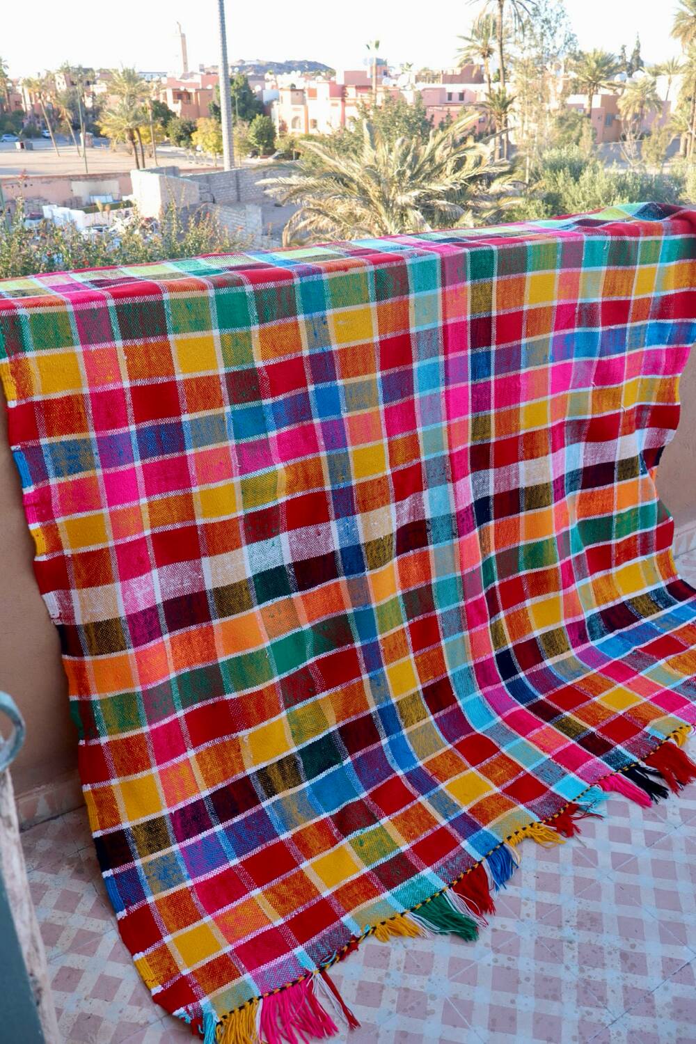 Berber Haïk blanket with multicolored checks