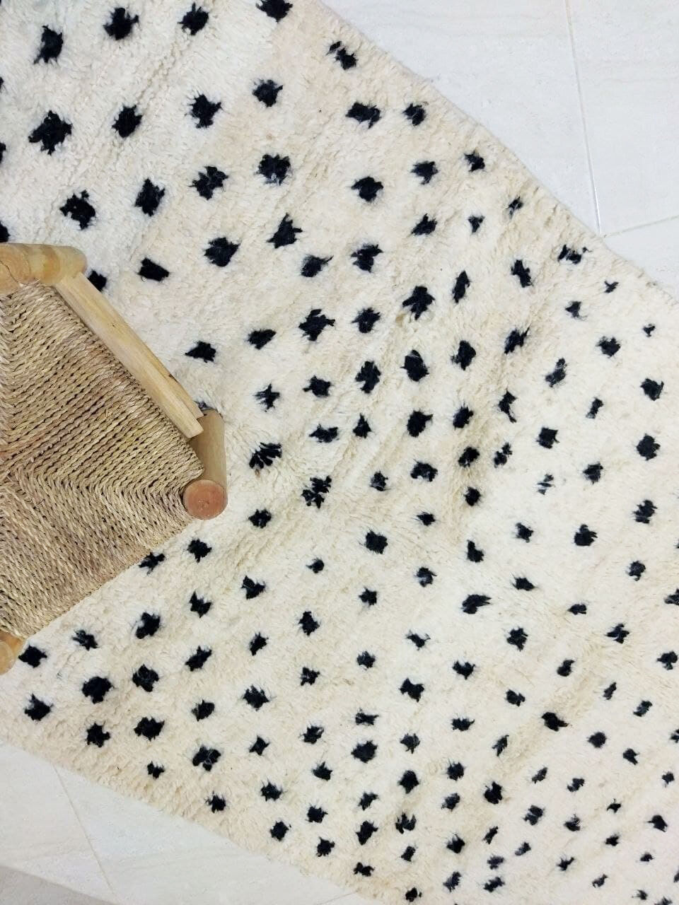 Moroccan berber carpet 260 x 112cm