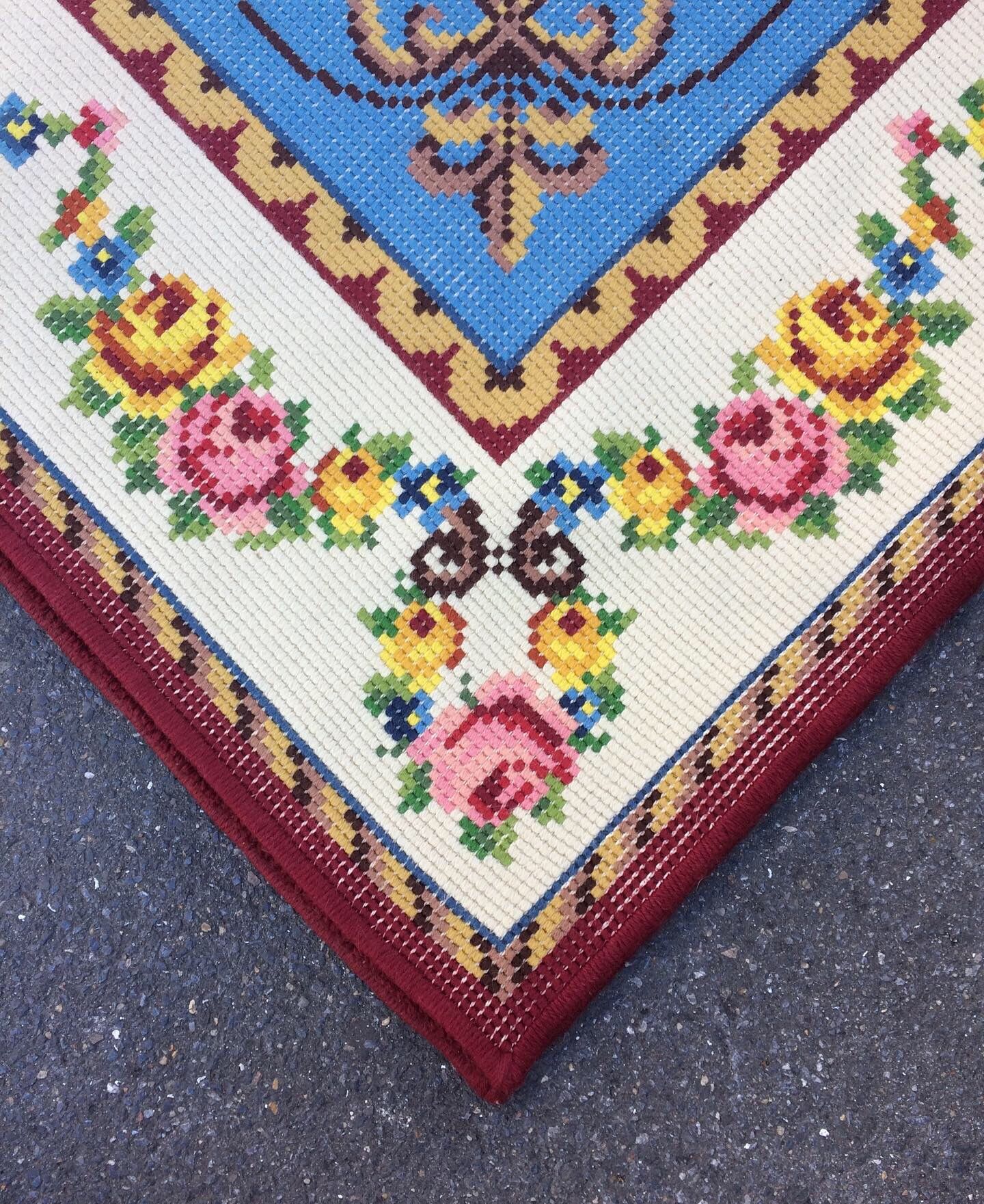 Handmade carpet 1950