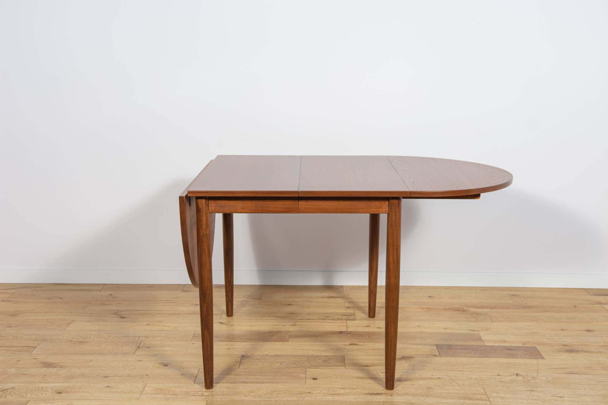 Table à manger extensible en teck et palissandre des années 1960, Danemark.
