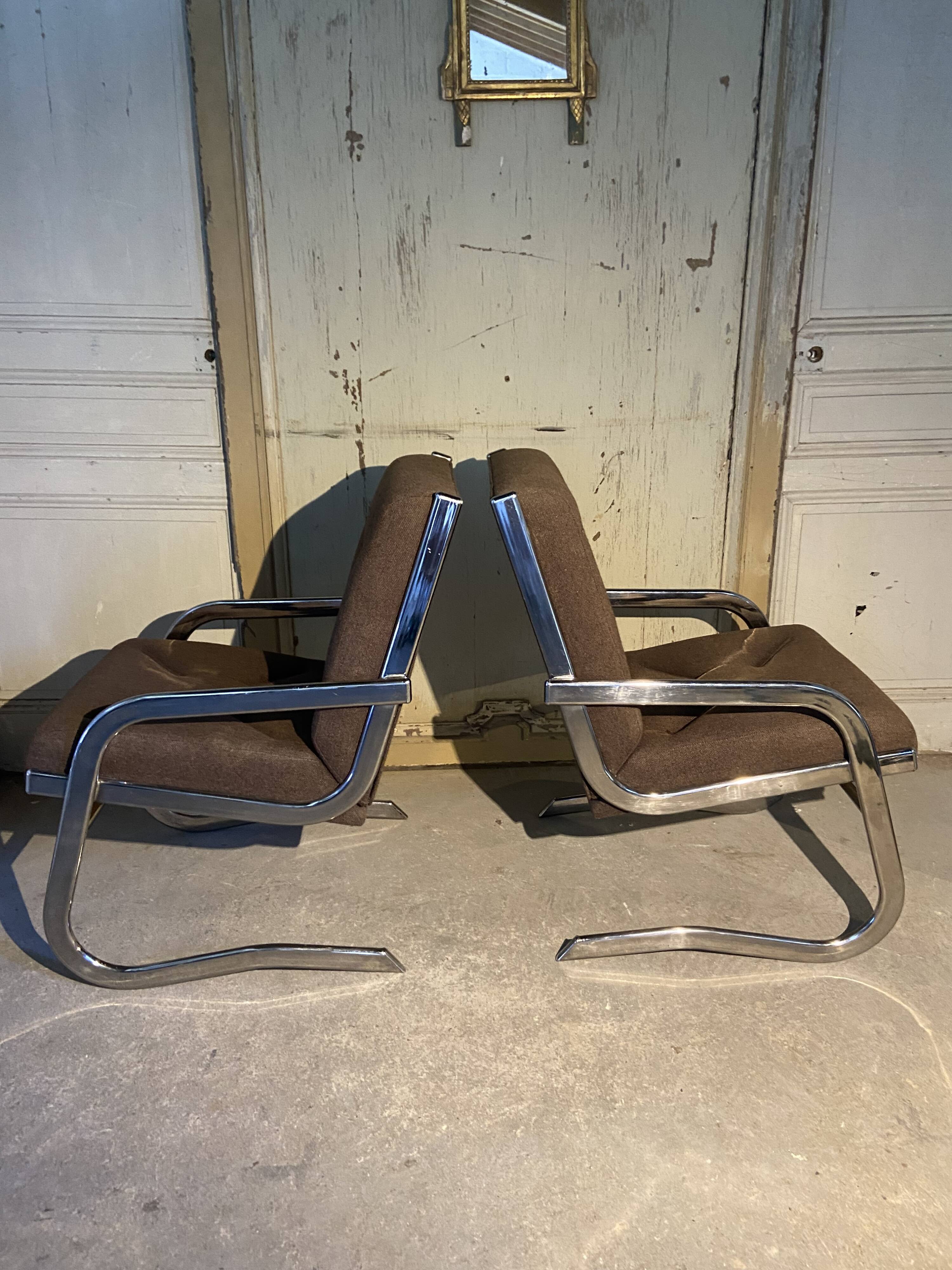 Pair of 70s designer armchairs/chairs in chrome and brown fabric