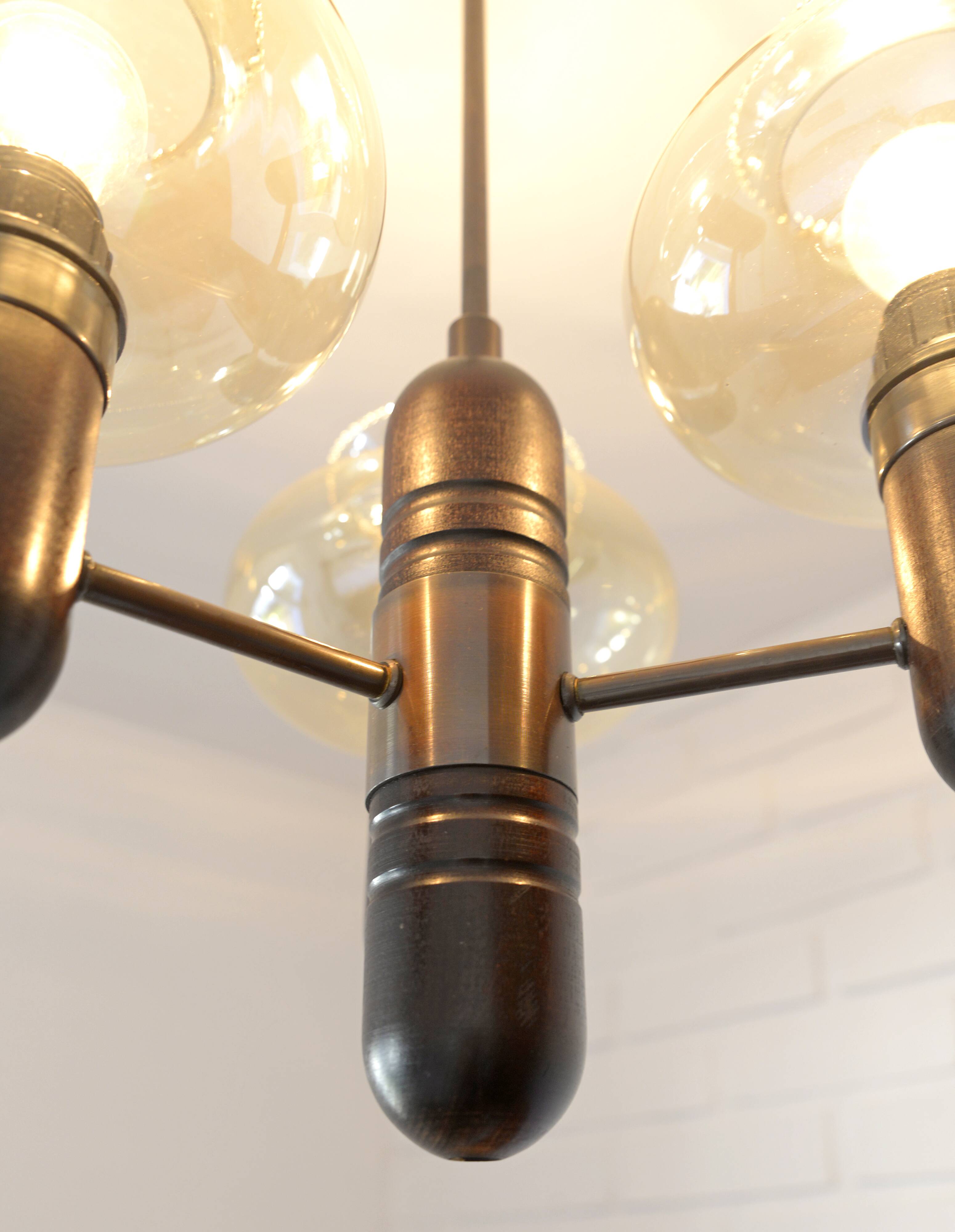 Vintage pendant light / mid-century rustic lamp / wooden hanging lamp 1970