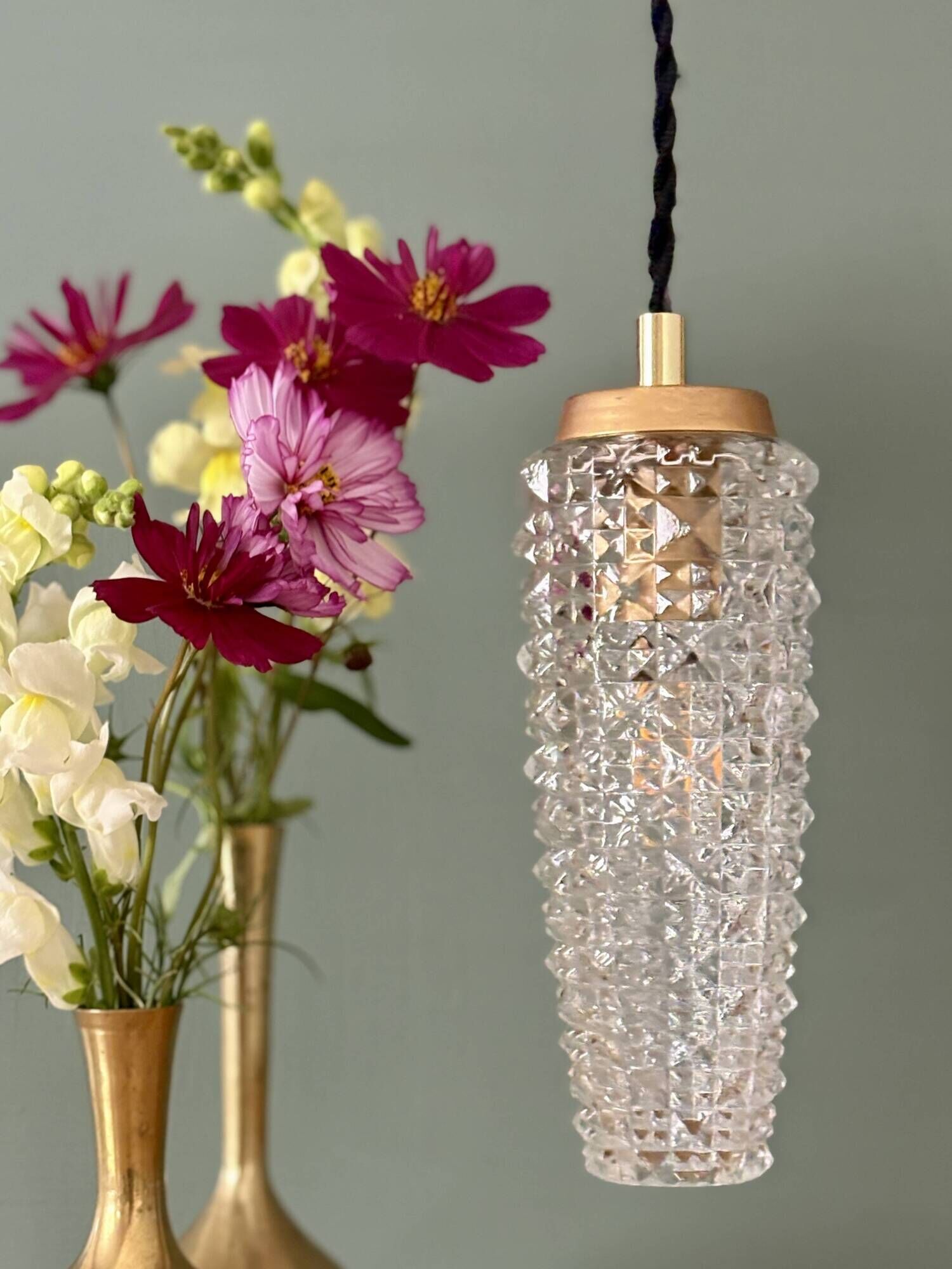 Vintage glass tulip suspension with diamond tip (SE10)