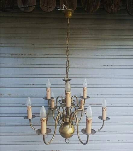 Important 9-light chandelier in Dutch style with 2 levels in brass - in working condition.