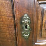 Portes d’armoire en noyer