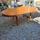 Scandinavian table