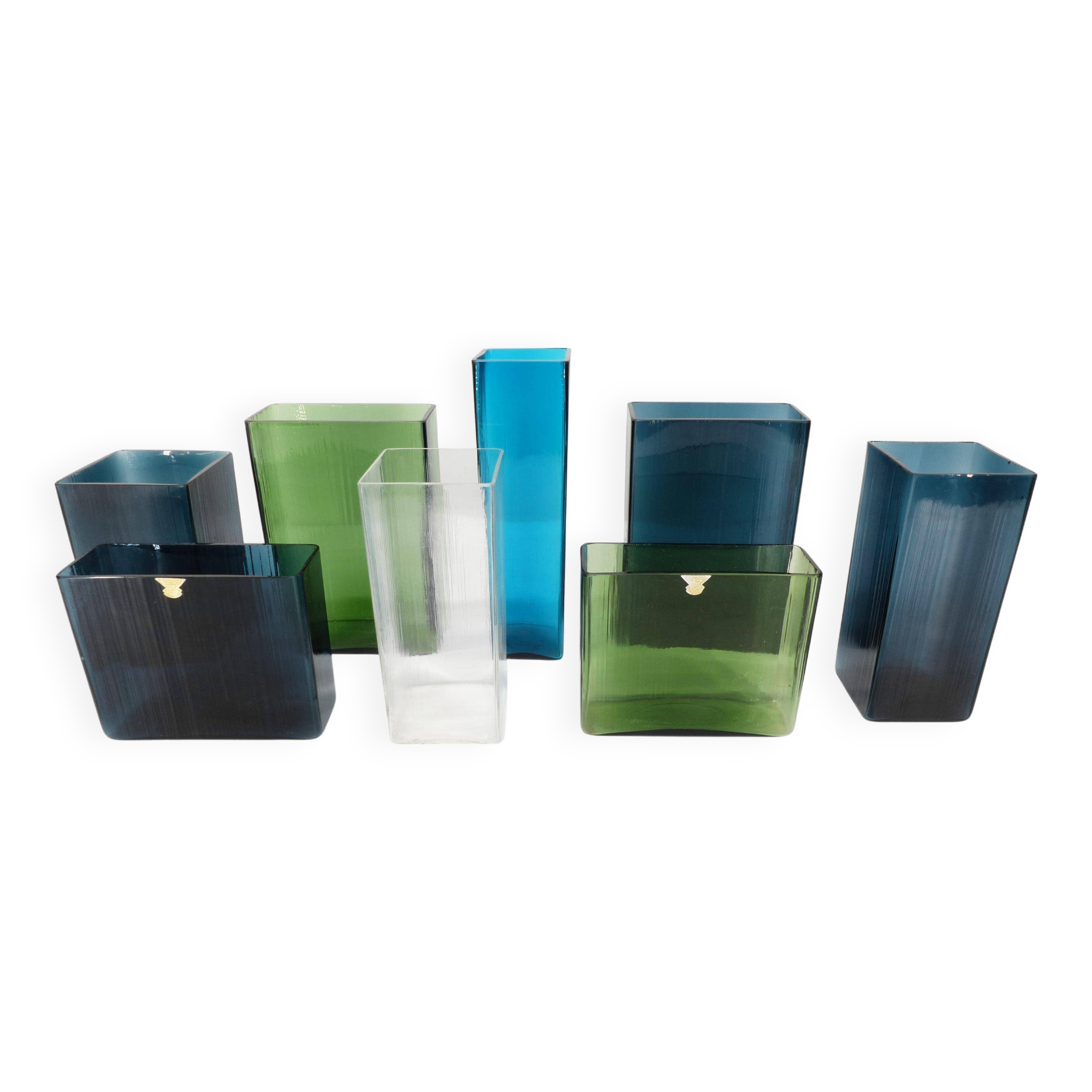 Set of 8 ISI vases in colored glass Lennart Andersson Gullaskruf, 1960