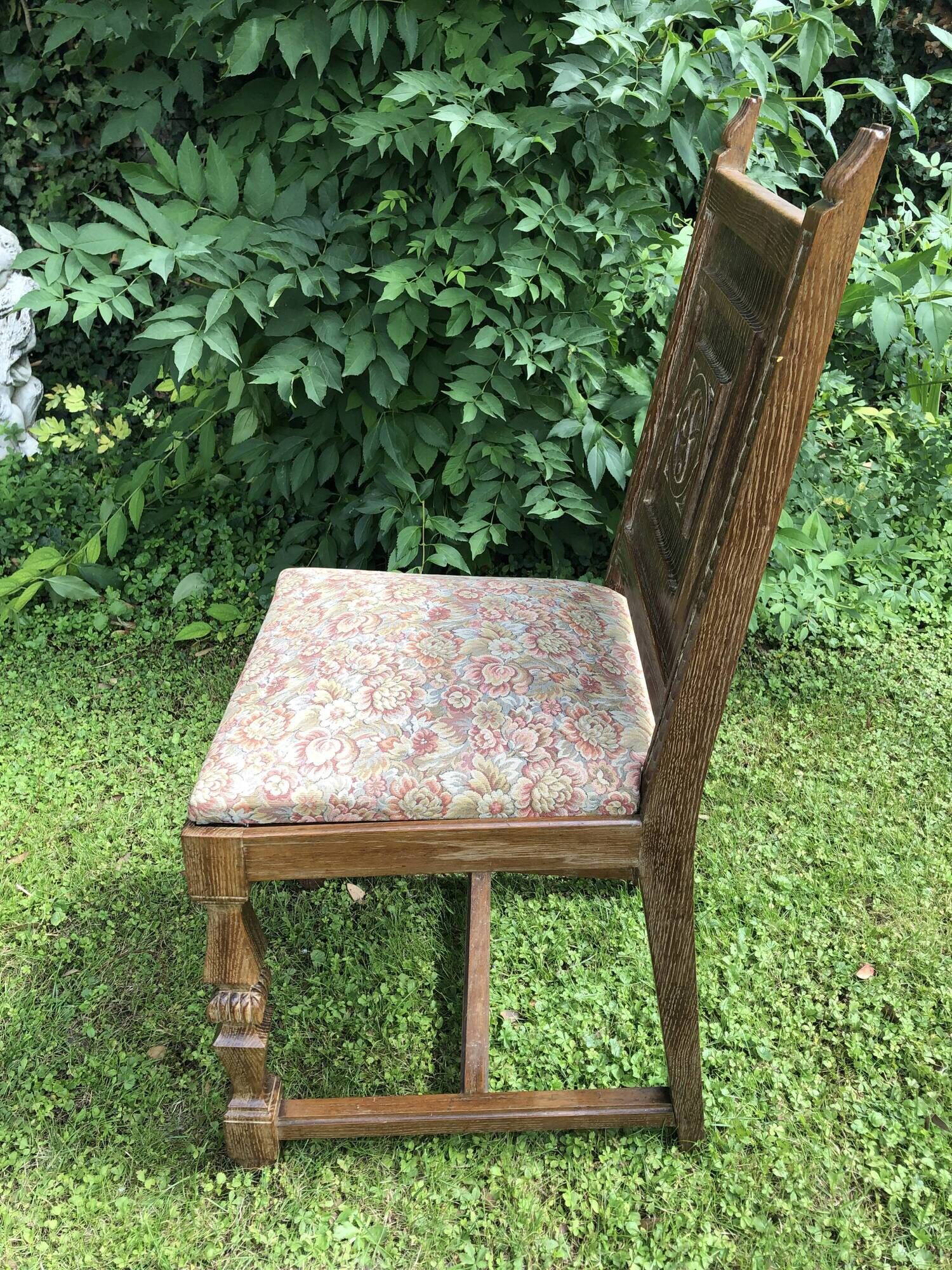 Series of 6 Chairs Neo Basque Wood Carved Cross Basque + Assise Fabric Vintage
