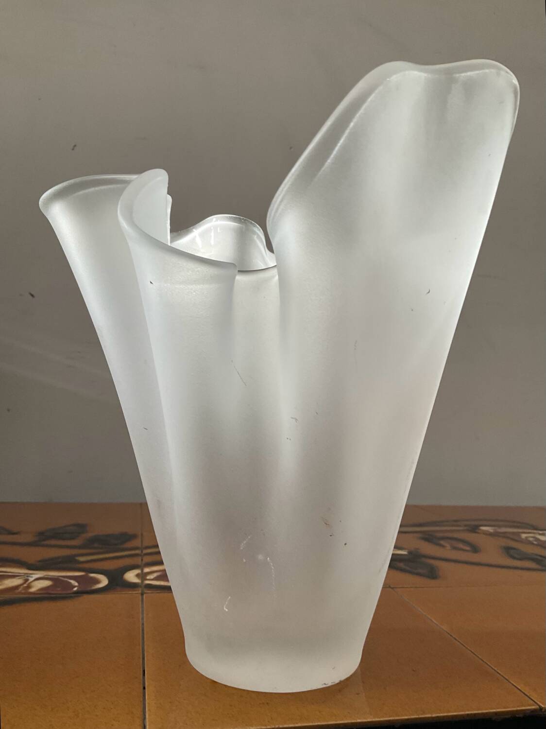 Vintage handkerchief vase in frosted glass