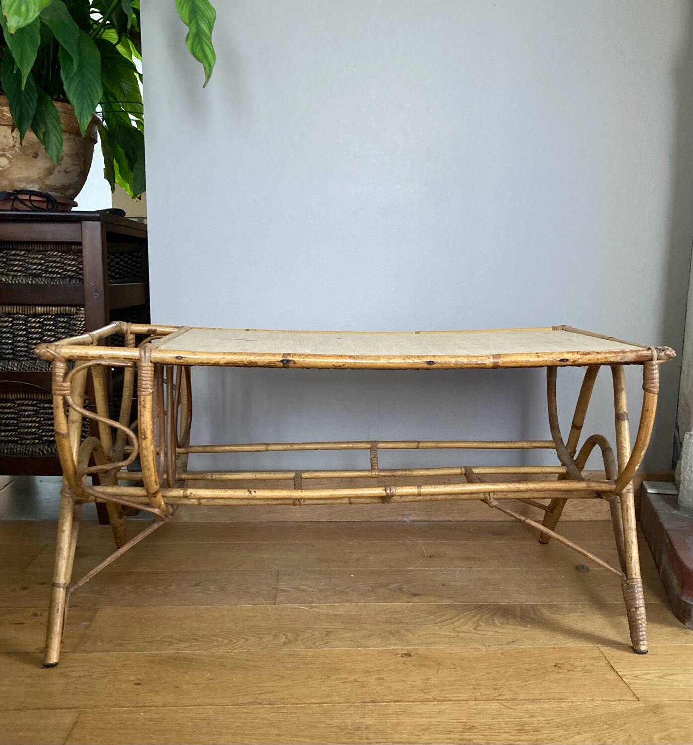 Vintage wicker rattan coffee table from the 1960s/70s (delivery possible)