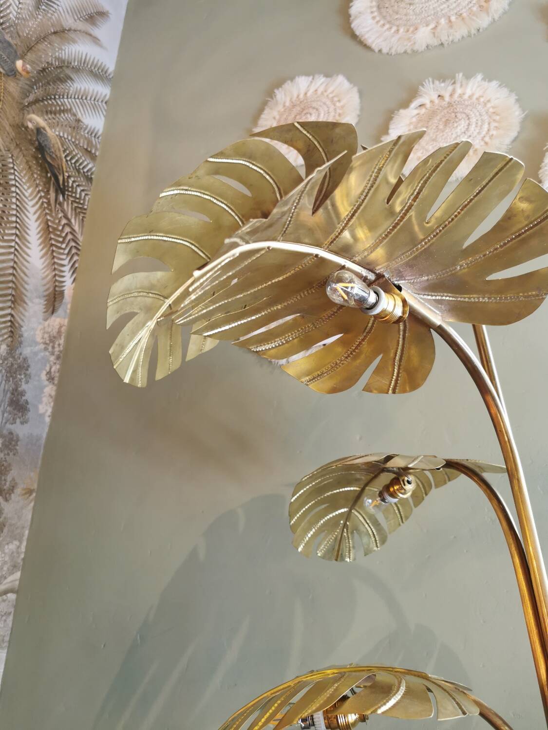 Solid brass plant-shaped floor lamp