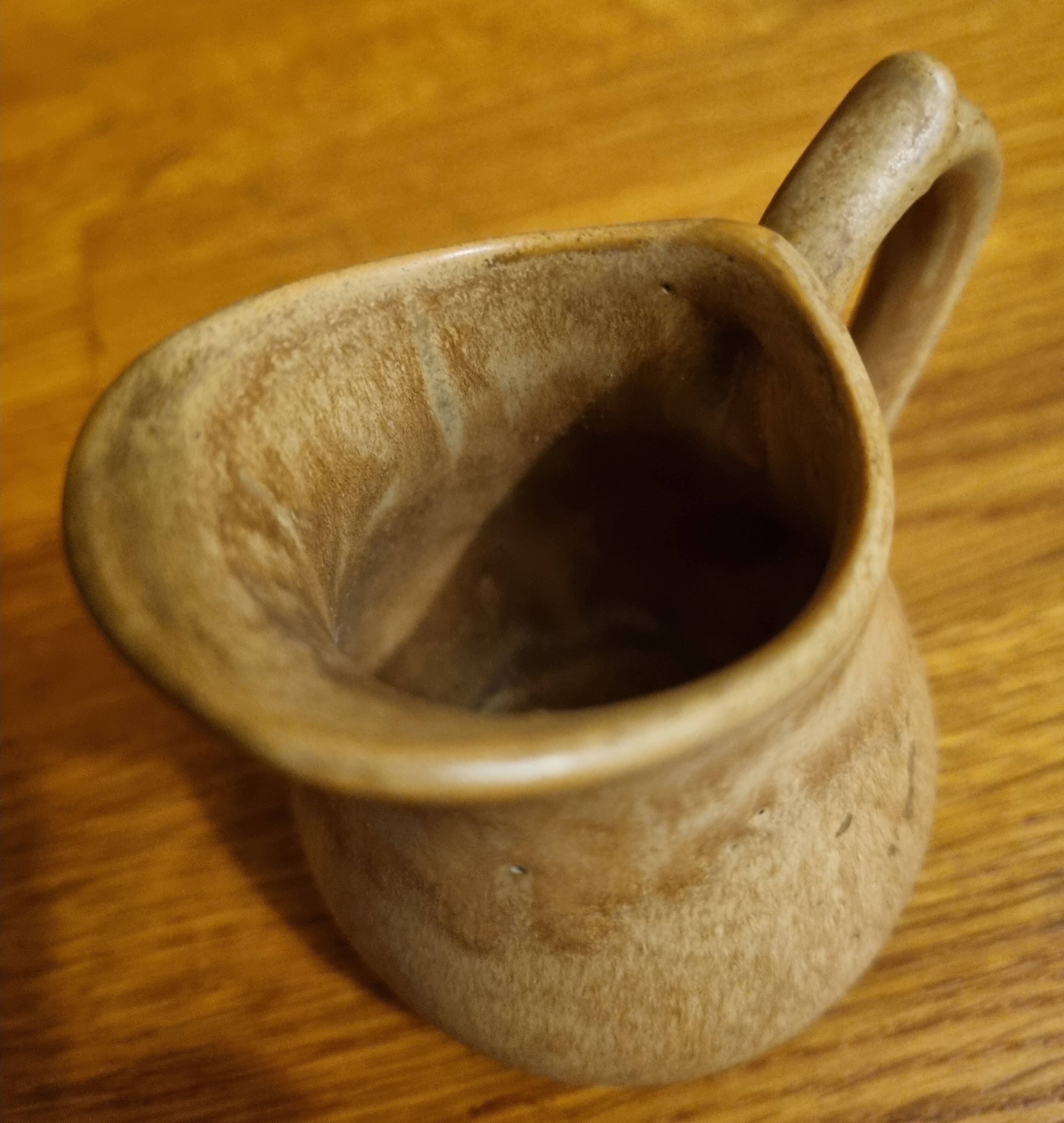 Petit crémier / pot à lait en grès Rhodaceram