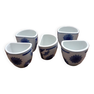 Set of 5 original earthenware tea cups