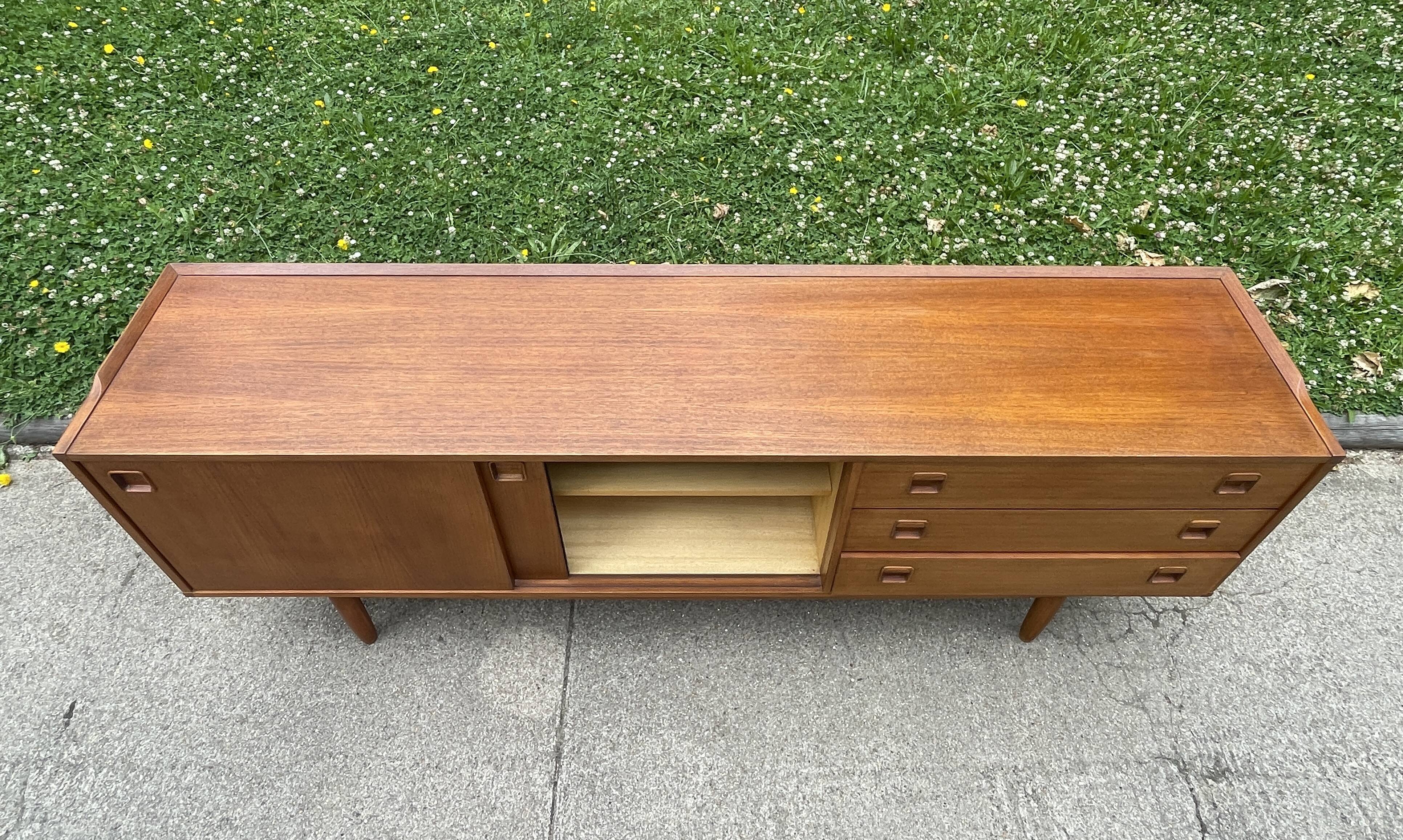 Scandinavian teak sideboard Rudolf Bernd Glatzel for Fristho 1960.