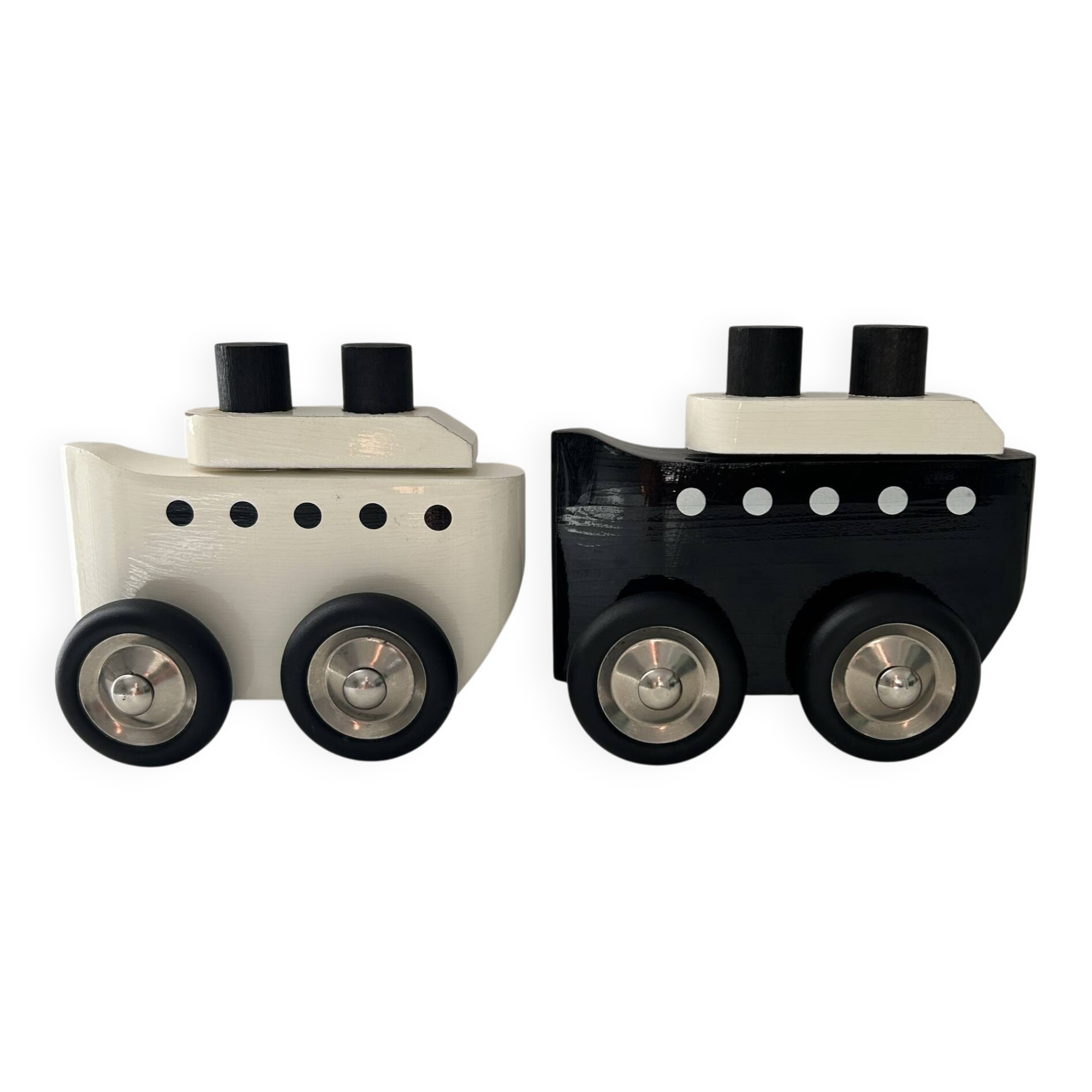 Paire de paquebots à roulettes