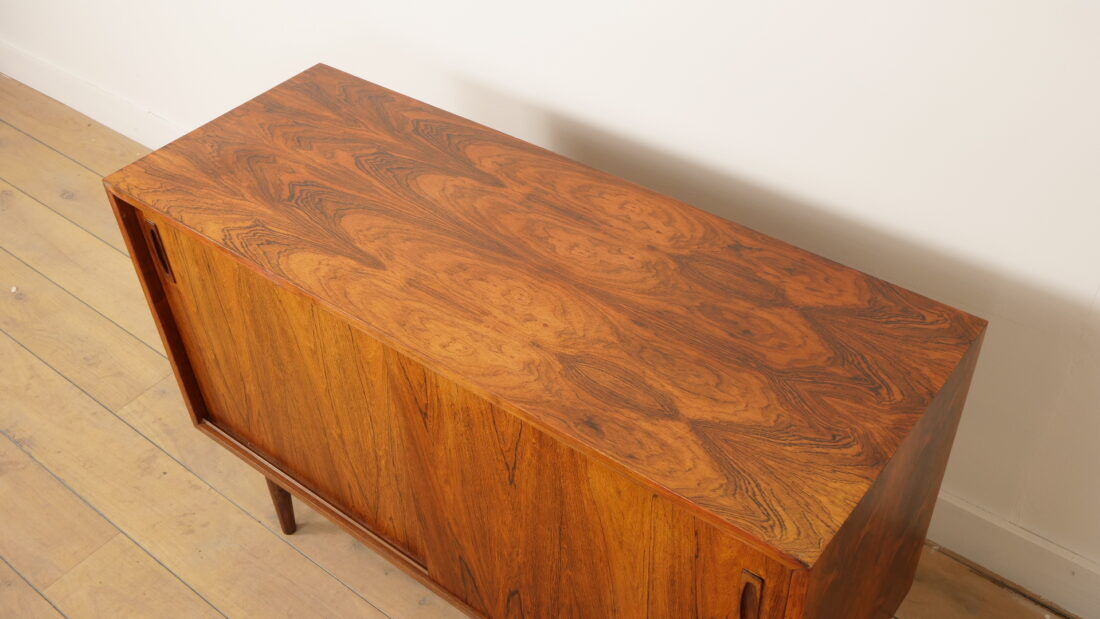 Vintage sideboard | Rosewood | Sliding doors