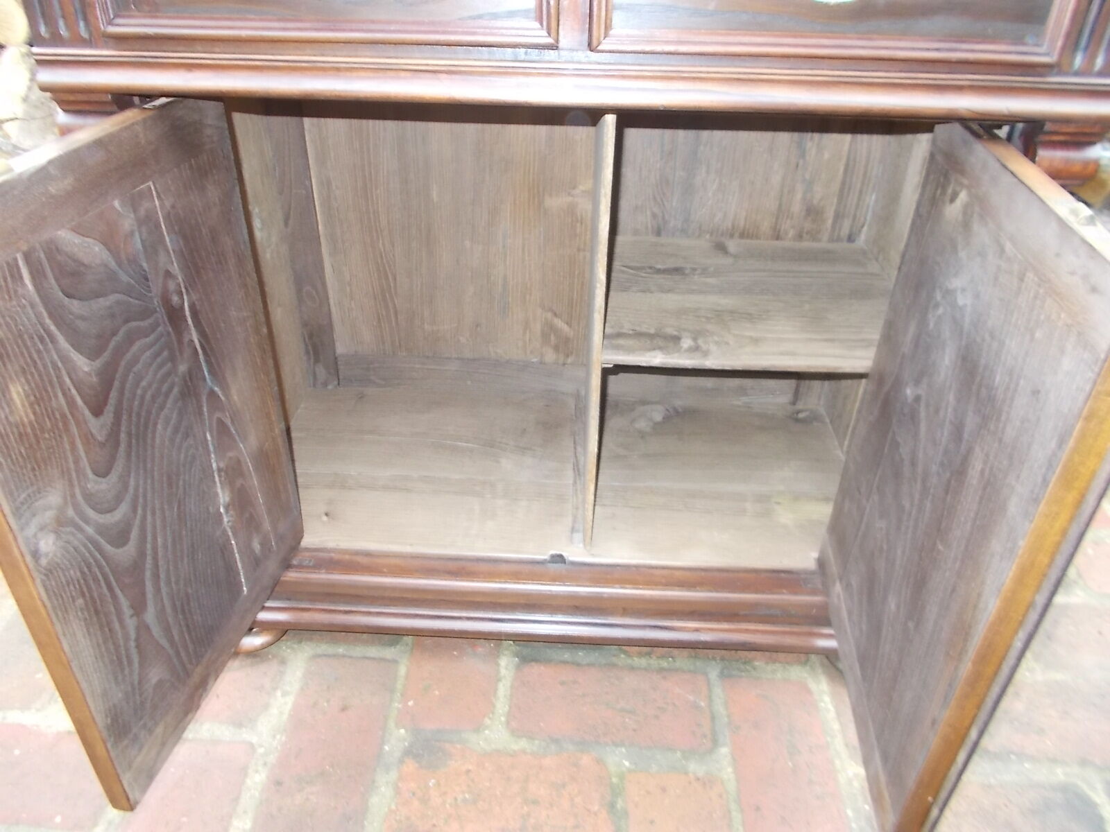 Chest of drawers toilet hairdresser marble