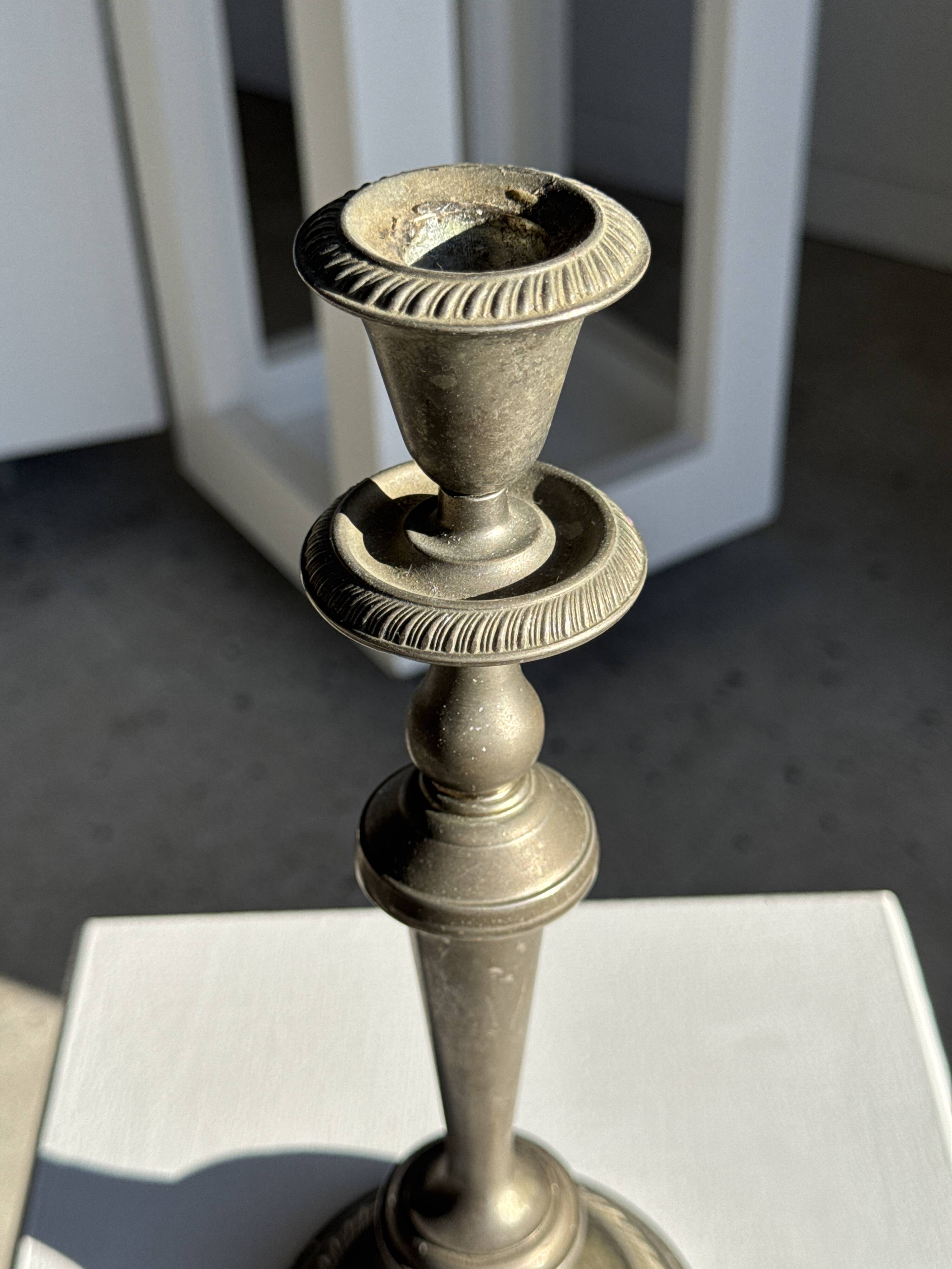 Large antique silver-plated candlestick H29 D10.5