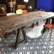 Table de ferme sur tréteaux