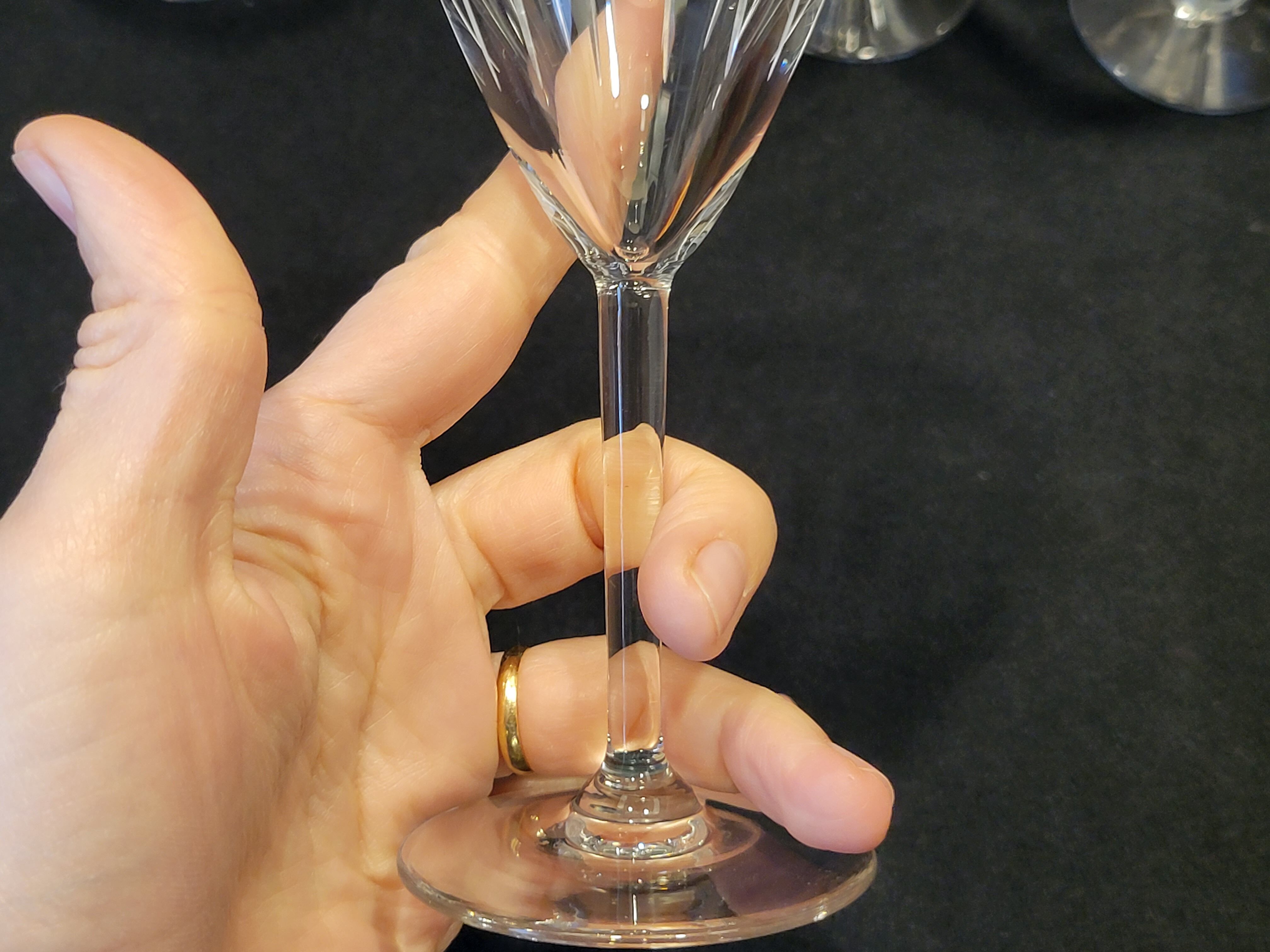 6 wine / port glasses in Baccarat cut crystal? 1930s