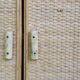 Armoire en rotin vintage