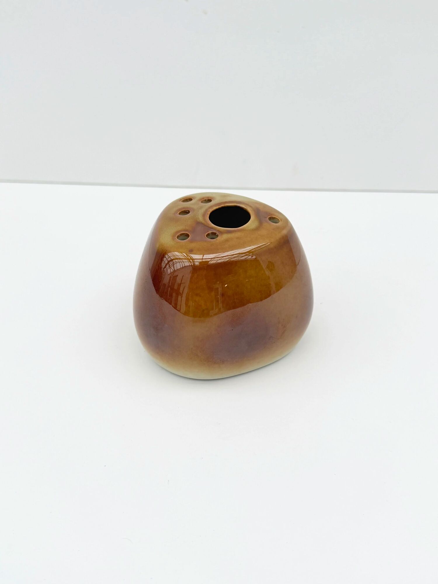 Flower vase by Pierre Lèbe for Virebent in porcelain, France 1970
